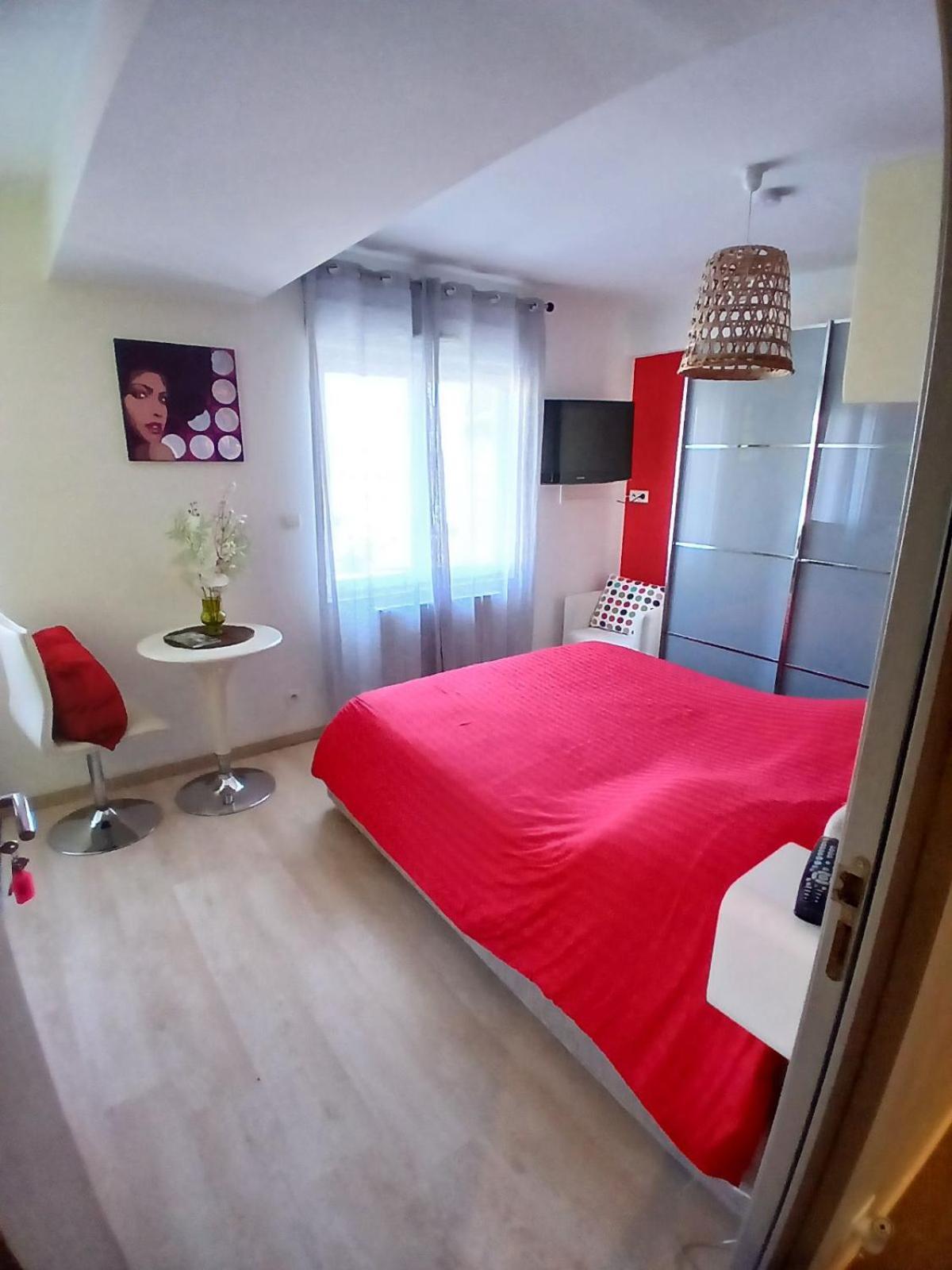 Hotel Le 116 Gravelines Kültér fotó